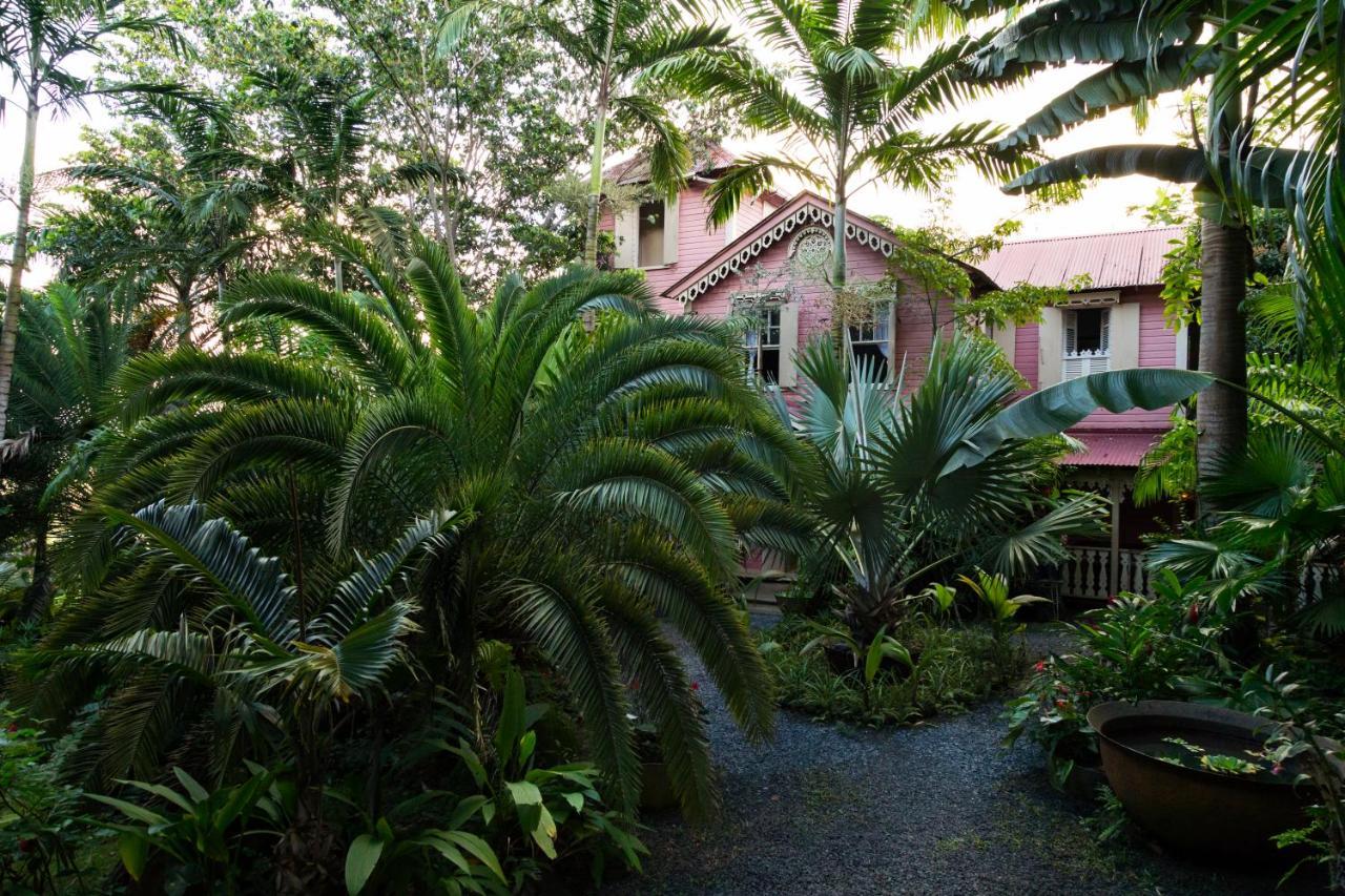 Pink Plantation House Hotel Castries Bagian luar foto